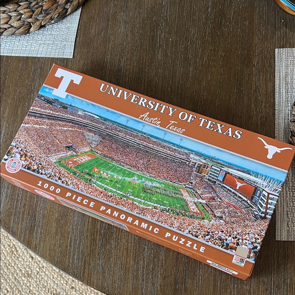 University of Texas Panoramic Puzzle NWT-Sealed